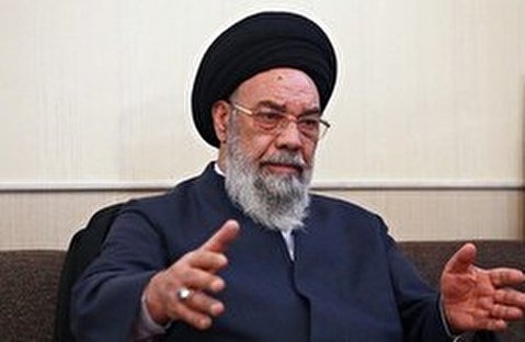 ایستادگی مقتدرانه در برابر اسرائیل مانع از انتشار این غده سرطانی شد