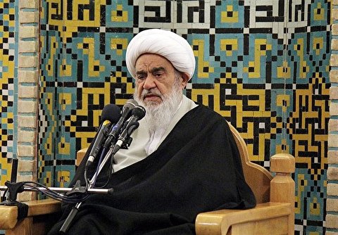دروغ گو طعم ایمان را نچشیده است