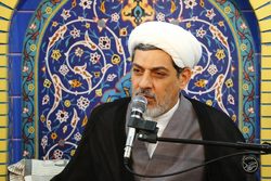 انتقاد حجت الاسلام رفیعی از عدم پاسخگویی مسؤولان به مشکلات مردم