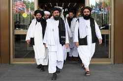 ادعای دو تن از اعضای طالبان بر موقتی بودن انحصار مذهبی در افغانستان