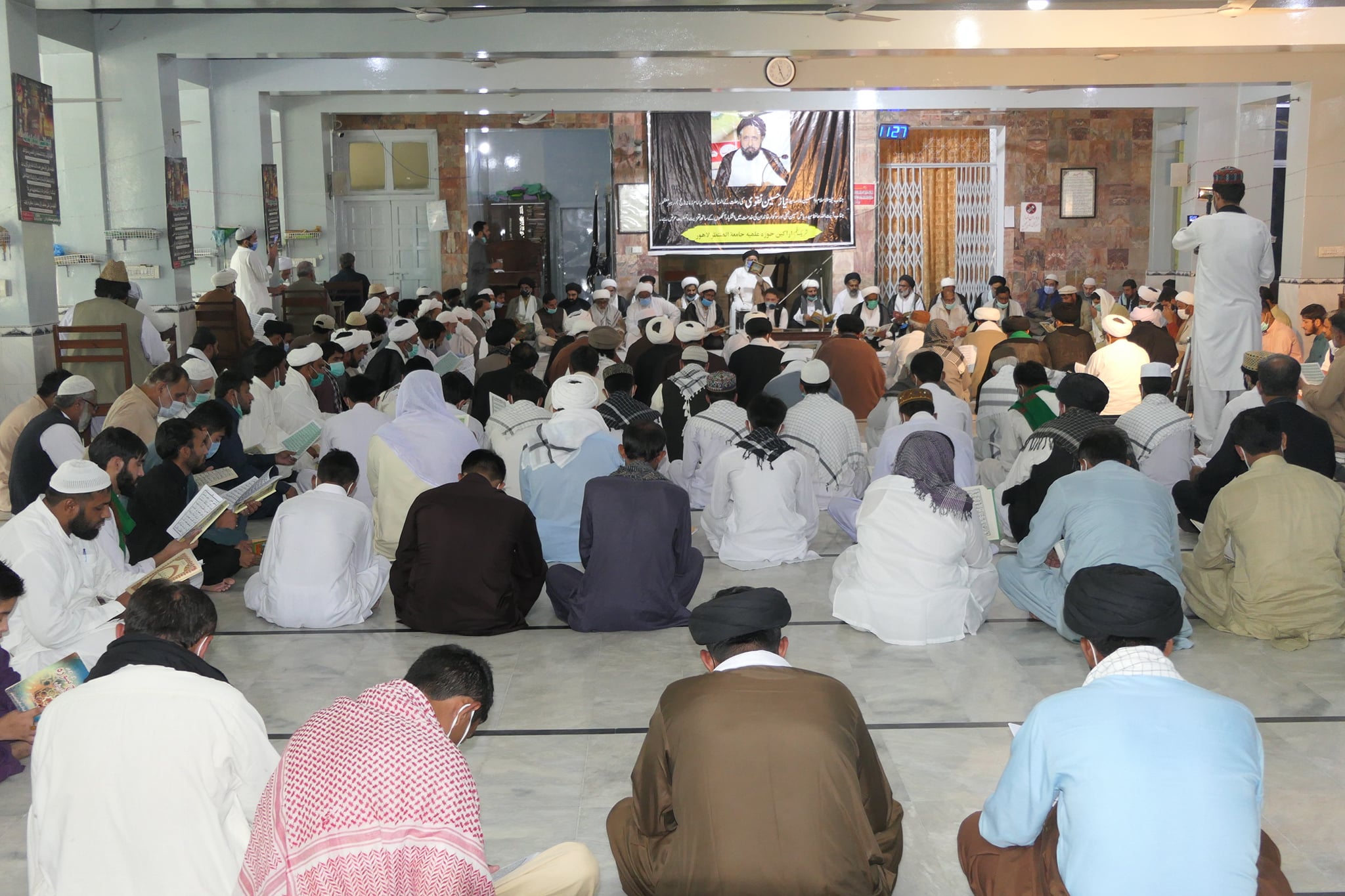 مراسم بزرگداشت روحانی برجسته پاکستان در لاهور برگزار شد+تصاویر