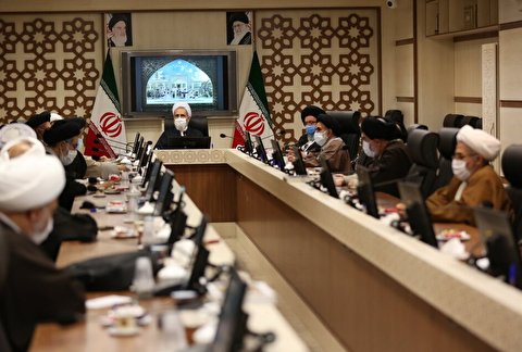 تدوین برنامهای جامع برای حمایت از نخبگان حوزوی