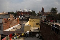 حزب حاکم هند به اختلاف میان مسلمانان و هندوها دامن می‌زند