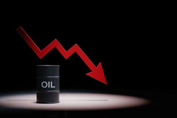 بعد از مدت ها قیمت نفت کاهش یافت