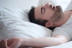 آیا در هنگام خواب دچار گرفتگی بینی میشوید ؟