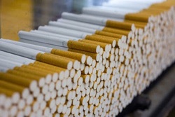 بستن عوارض به هر نخ سیگار در لایحه 1401 حذف شد