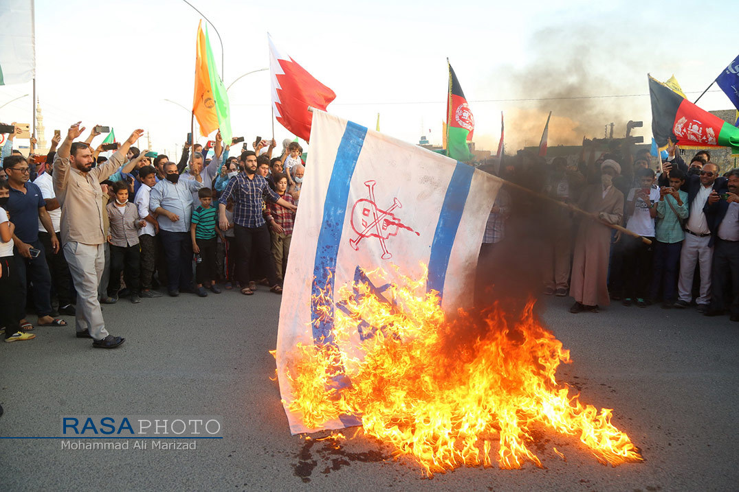 راهپیمایی مردم قم در محکومیت جنایات صهیونیسم در فلسطین و داعش در افغانستان