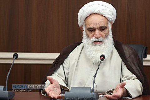 عدهای با استفاده از شعار شفافیت به دنبال پردهدری هستند