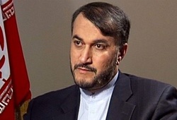 اصلاح و جبران اقدام غیردیپلماتیک دو سفیر خارجی در تهران ضرورت دارد