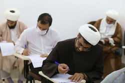 آزمون سطح ۴ مرکز تخصصی مذاهب اسلامی برگزار شد