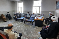 دیدار رئیس مرکز خدمات با امام جمعه، اساتید و طلاب شهرستان نراق