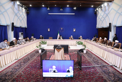 دولت از نظرات روحانیت در پیشبرد امور کشور استفاده می کند