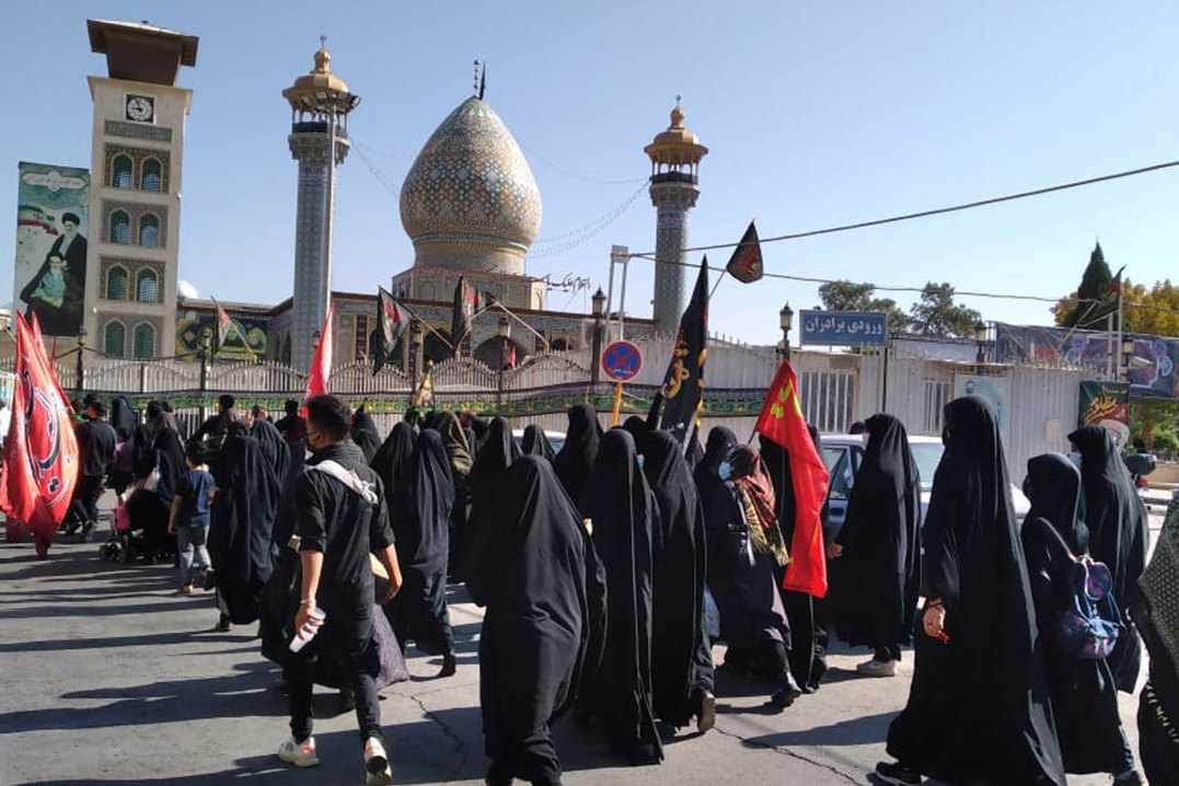 برگزاری مراسم پیاده روی جاماندگان اربعین حسینی در شهرهای ایران