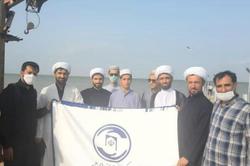 شنا در دریای مازندران به مناسبت هفته دفاع مقدس