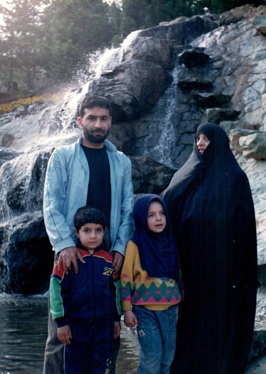آ / شهید طهرانی مقدم از برخی دولت‌ها گله داشت ولی باعشق به رهبری کار می‌کرد