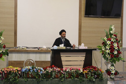 نشست توجیهی طلاب متقاضی مسکن پروژه «پنجتن» در مشهد برگزار شد
