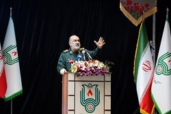 ملت ایران در آستانه فتح بزرگی قرار گرفته است