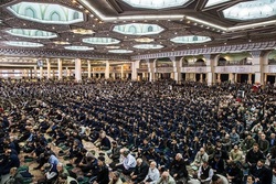 حضور دانشجویان در تریبون نماز جمعه این هفته تهران