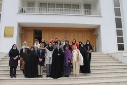 نشست همسر وزیر امور خارجه با همسران سفرای کشورهای مقیم در ایران