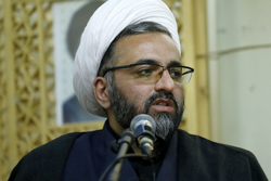 حجت الاسلام والمسلمین سعدی در نماز جمعه تهران سخنرانی می کند