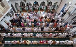 بازگشت فعالیت های ماه رمضان به مسجد جامع دهلی پس از دو سال وقفه + تصاویر