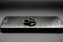 سنگ بزرگ فضای مجازی در برابر ازدواج جوانان