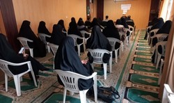 نشست تبیین «نگاه اسلام و غرب به زن» برگزار شد