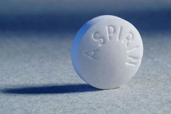 مصرف روزانه اسپرین برای پیشگیری از حمله قلبی تایید نشده