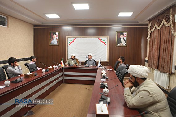 نشست تخصصی خطر‌های تحریف مکتب امام خمینی (ره)