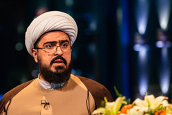 جشنواره کن به تفکر مقابله با اسلام شیعی جایزه داد، نه زهرا امیرابراهیمی