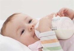 اشتباه سازمان غذا و داروی آمریکا موجب بحران کمبود شیرخشک در این کشور شده است