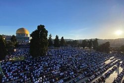 ۵۰ هزار فلسطینی نماز جمعه را در مسجدالاقصی اقامه کردند