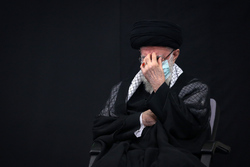 برگزاری دومین شب مراسم عزاداری امام حسین با حضور رهبر انقلاب