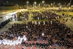 شیعیان قطیف عربستان علی رغم ممانعت آل سعود، در خیابان ها عزاداری کردند
