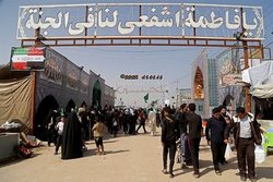 حرم حضرت معصومه از زائران اربعین در عراق میزبانی می‌کند