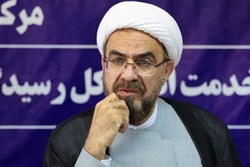 اعضای هیأت دولت در مساجد استان تهران با مردم دیدار می‌کنند