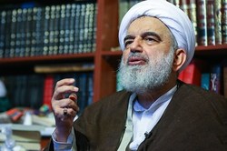 تغییر سرنوشت ایران اسلامی رویا و خیال خام است