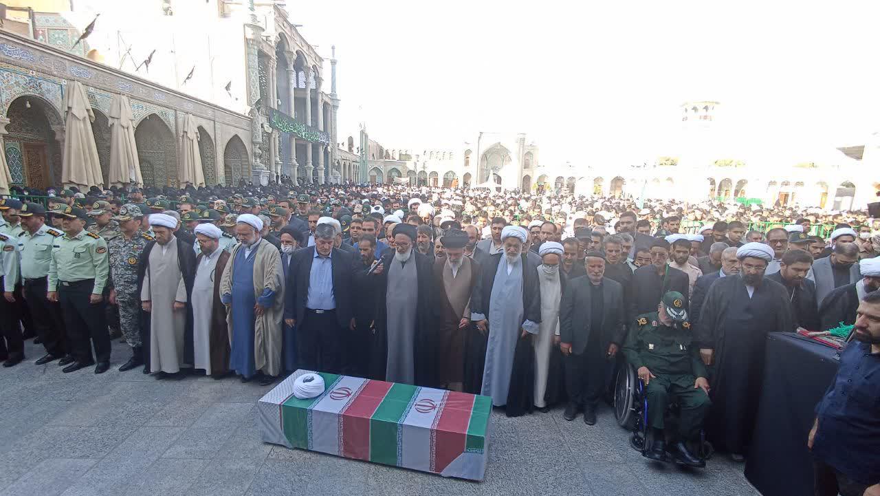 مراسم تشییع و خاکسپاری طلبه شهید مدافع امنیت در قم برگزار شد