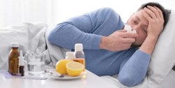مصرف فراوان مایعات گرم مانند چای و عسل مناسب مبتلایان به آنفولانزا