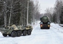 استفاده احتمالی روسیه از سلاح‌های هسته‌ای در اوکراین به معنای حمله به ناتو است