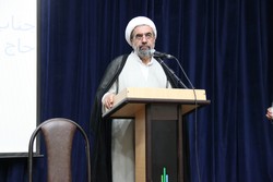 باید انقلاب اسلامی و اقتدار ایران را حفظ کنیم