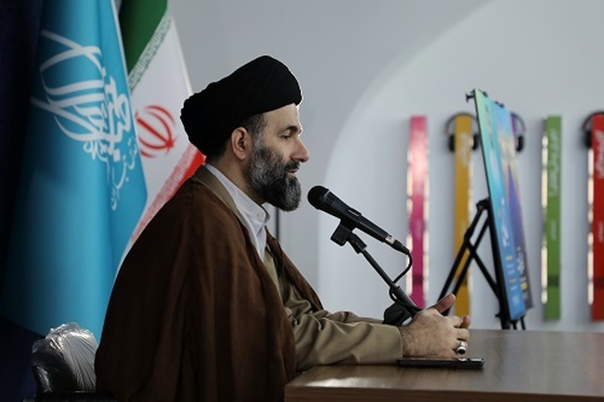 امامت؛ کار آمد ترین مدل اداره جامعه در همه سطوح / ابزارهای کار آمد امام برای پای کار آوردن مردم