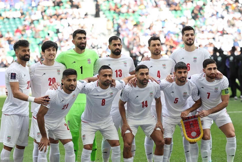 آیت الله رئیسی در تماسی تلفنی از تلاش‌های مربیان و بازیکنان تیم ملی فوتبال قدردانی کرد