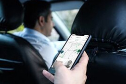 سردرگمی مسافران و رانندگان تاکسی‌های اینترنتی در مواجهه با نرخ‌های غیرمنطقی