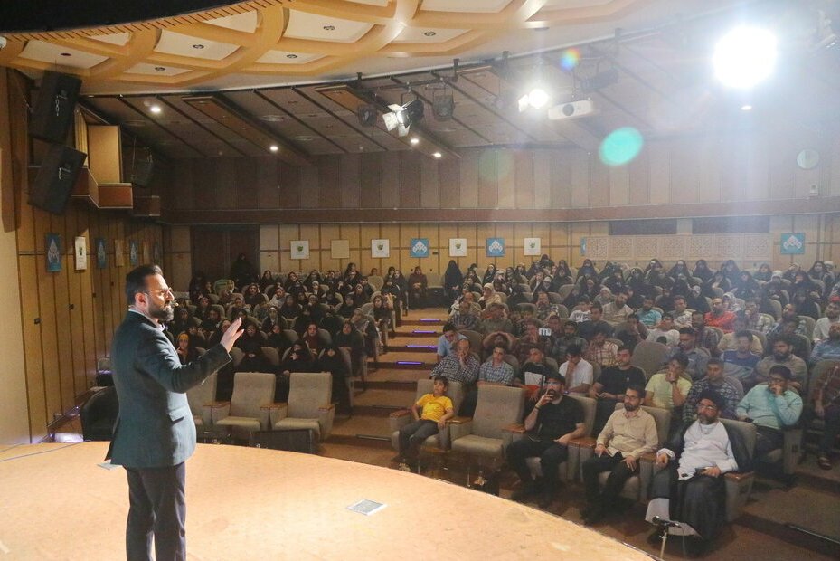 استقبال خوب مردمی از جشنواره «همیشه امیر»