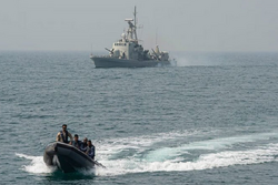 کمک عربستان به یک کشتی حامل پرچم ایران در دریای سرخ