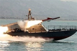 برد موشک‌های شناورهای نیروی دریایی سپاه تا ۲۰۰۰ کیلومتر