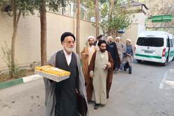 حضور امامان مساجد قم در مراکز فراجا برای تبریک هفته نیروی انتظامی
