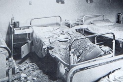 صهیونیست‌ها در بمباران بیمارستان، پا جای پای صدام گذاشتند+عکس