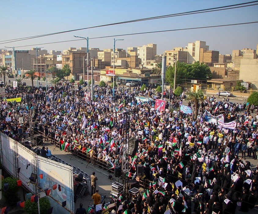 راهپیمایی عظیم ایرانیان در حمایت از کودکان مظلوم غزه